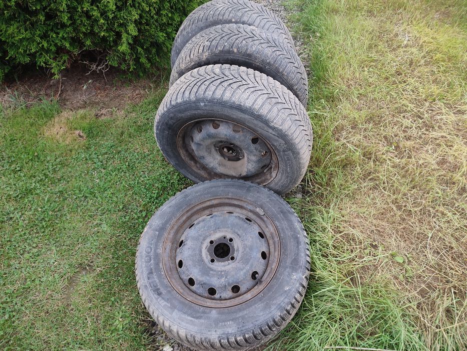 4 koła zimowe 195 65 r15