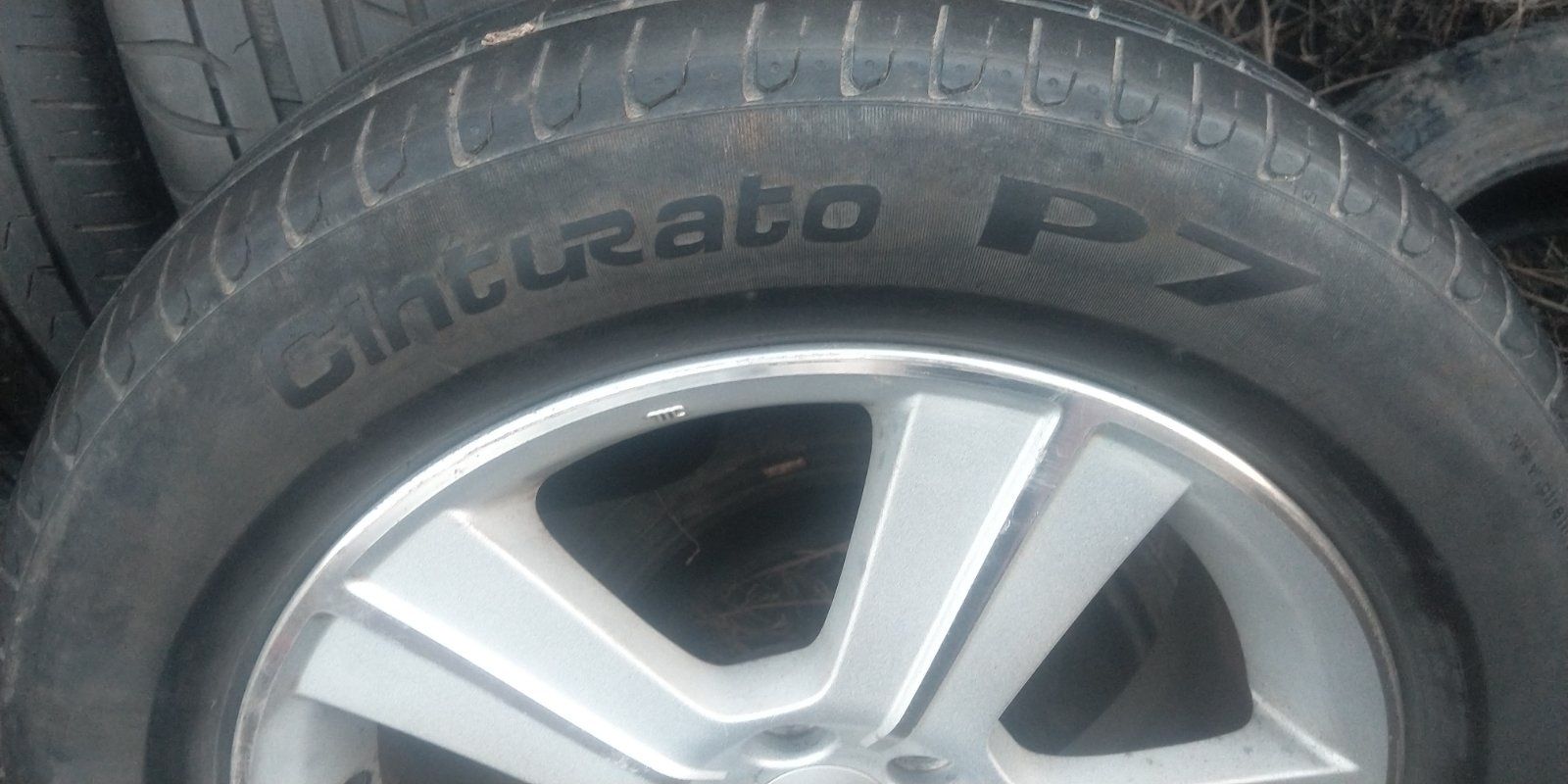 205/60R16 92H Pirelli Cinturato p7