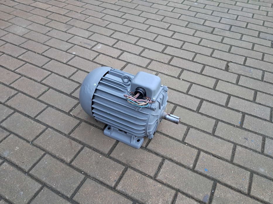 Silnik elektryczny 2,2kw 950 obrotów .Wysyłka
