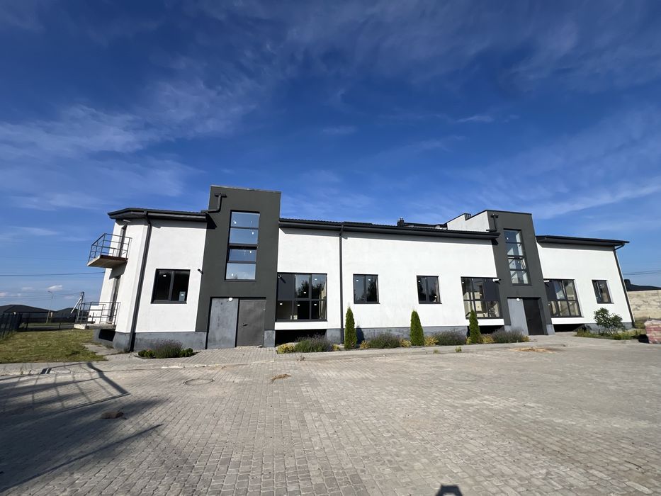 Продаж  2 км квартири в новобудові ( залишилося дві )в Струмівці