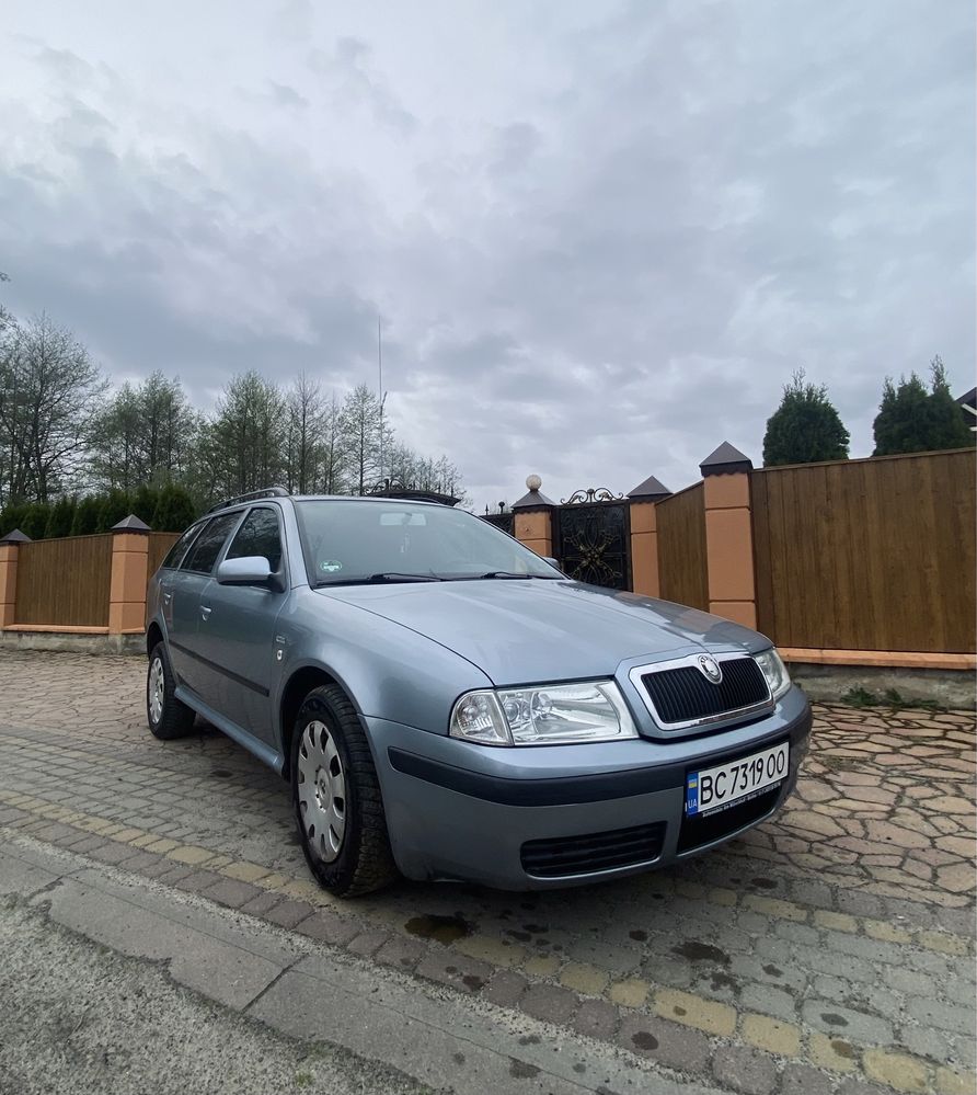 Skoda Octavia 2004 1.6   Шкода Октавія