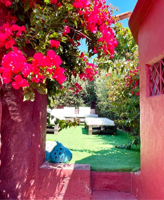 Casa com jardim para aluguer curta duracão/ festas