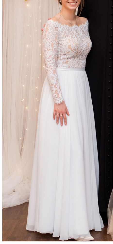 Piekna suknia ślubna z długim rękawem
