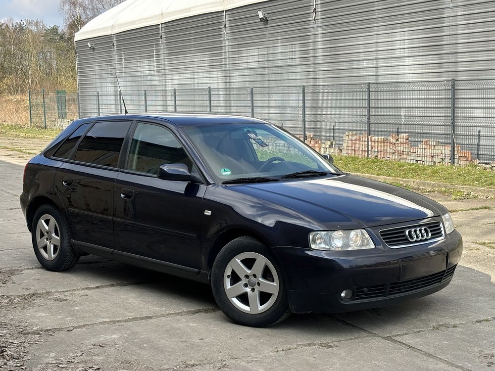 Audi a3 1.6 mpi 5 drzwi