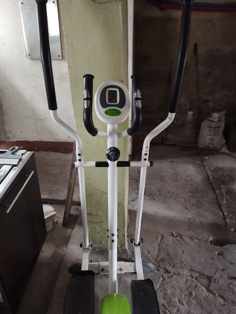 Orbitrek magnetyczny trenażer Magnetic H9249