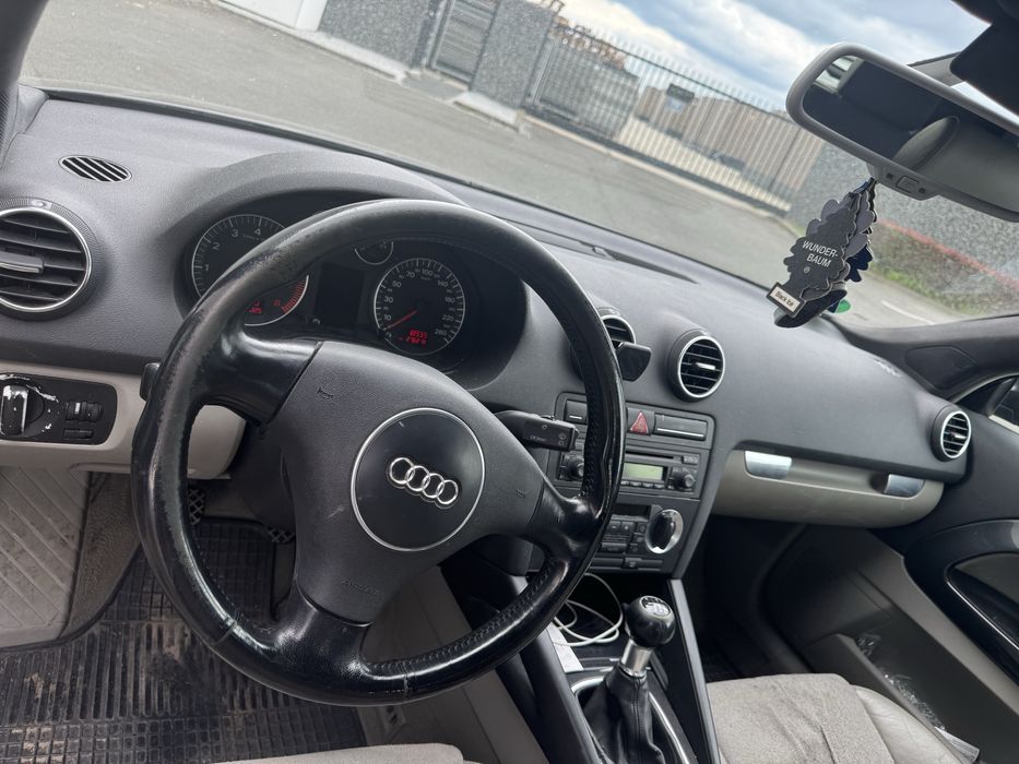 Audi A3 8P 2.0 fsi 150 uszkodona