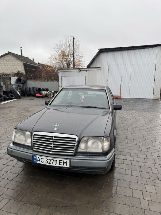 Продам mercedes 124