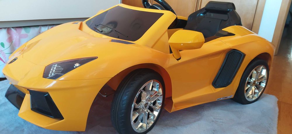 Carro a Bateria para Criança