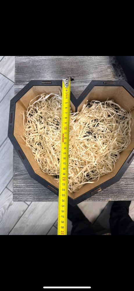Подарочная коробка