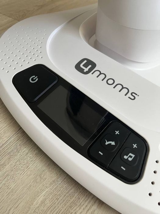Заколисуючий центр 4moms mamaRoo 4.0