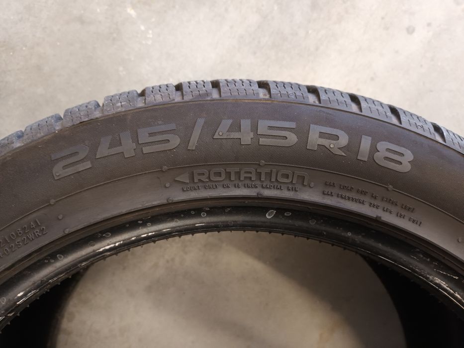 Nokian 245/45R18 WR Snowproof