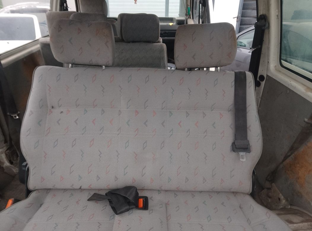 VW T4 Ławka dwu osobowa rząd srodkowy