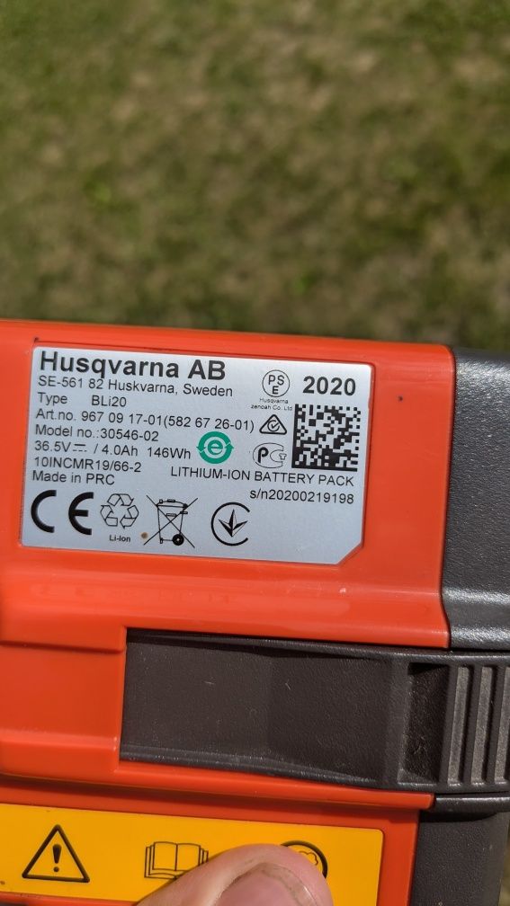 Kosa Husqvarna 115iL