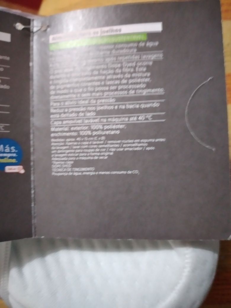 Almofada ergonómica marca Livarno