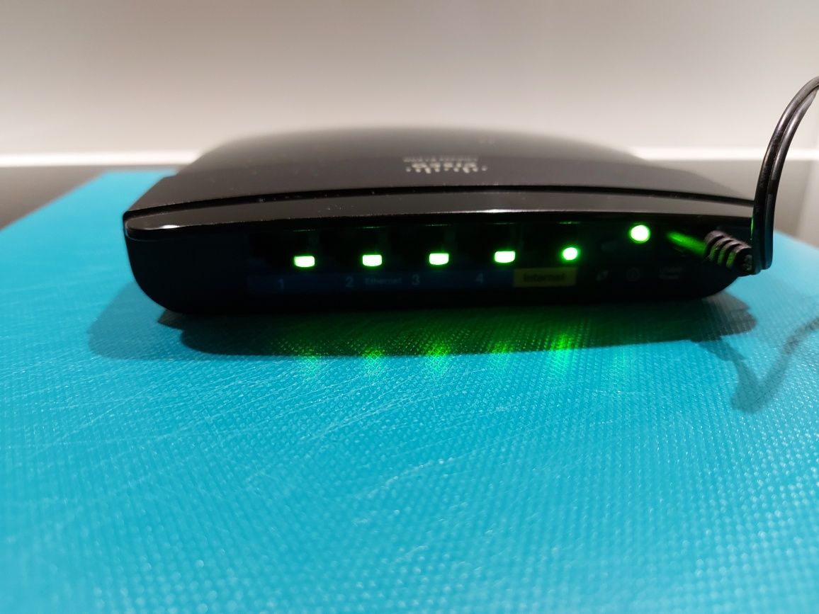 Router Cisco Linksys E1200