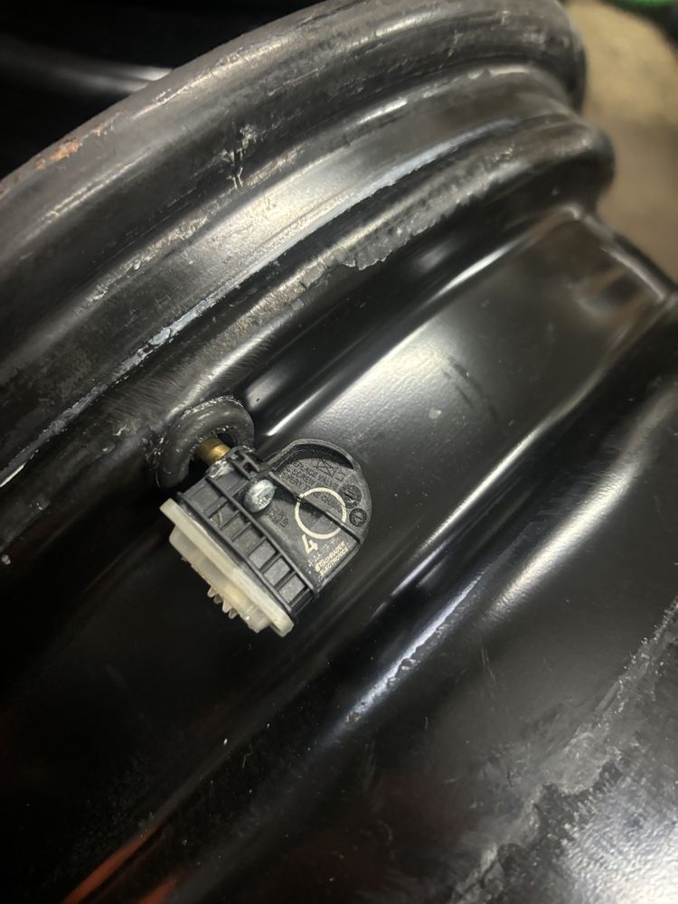 Komplet felg stalowych 16” 5x105 Opel TPMS