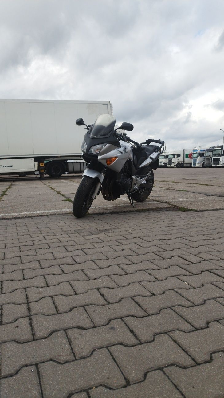 Honda CBF 600S 2005r