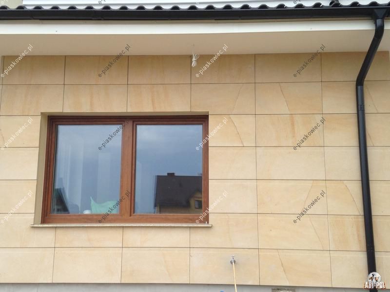 ~7~ Kamień naturalny na elewację, piaskowiec, płyta 30/30/4