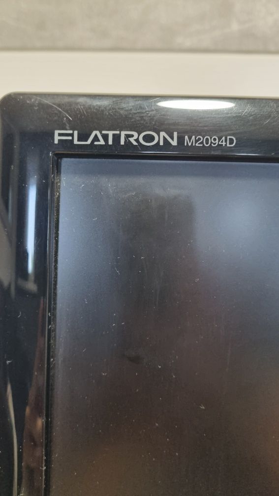 Monitor LG Flatron M2094D z funkcją tv