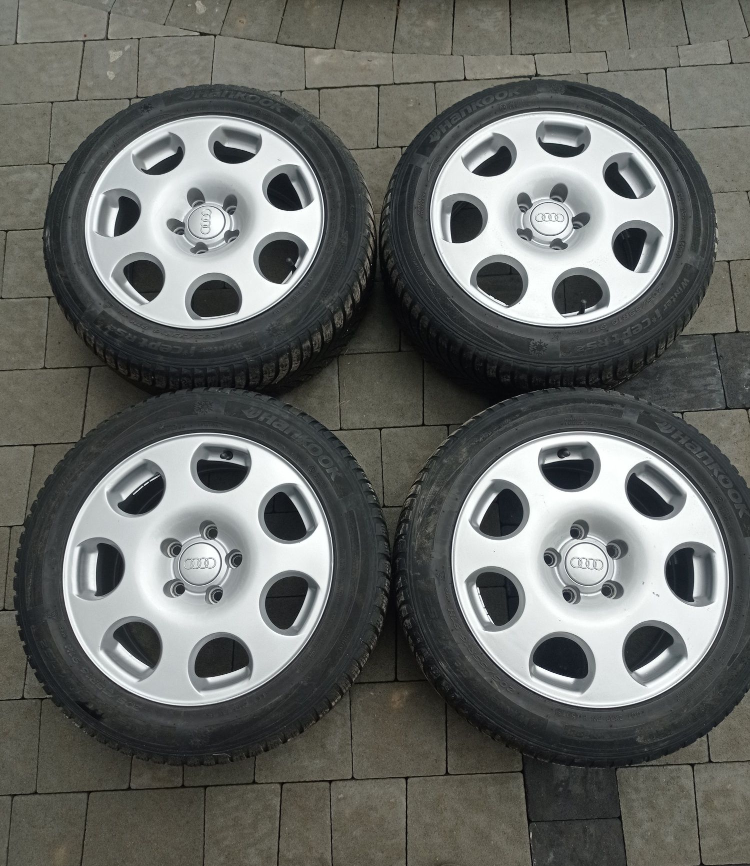 Диски r16 Audi +резина у подарок