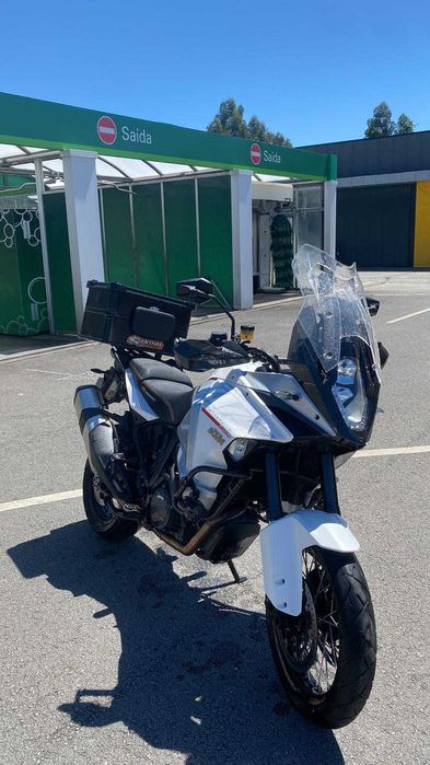 KTM 1290 Super Adventure T