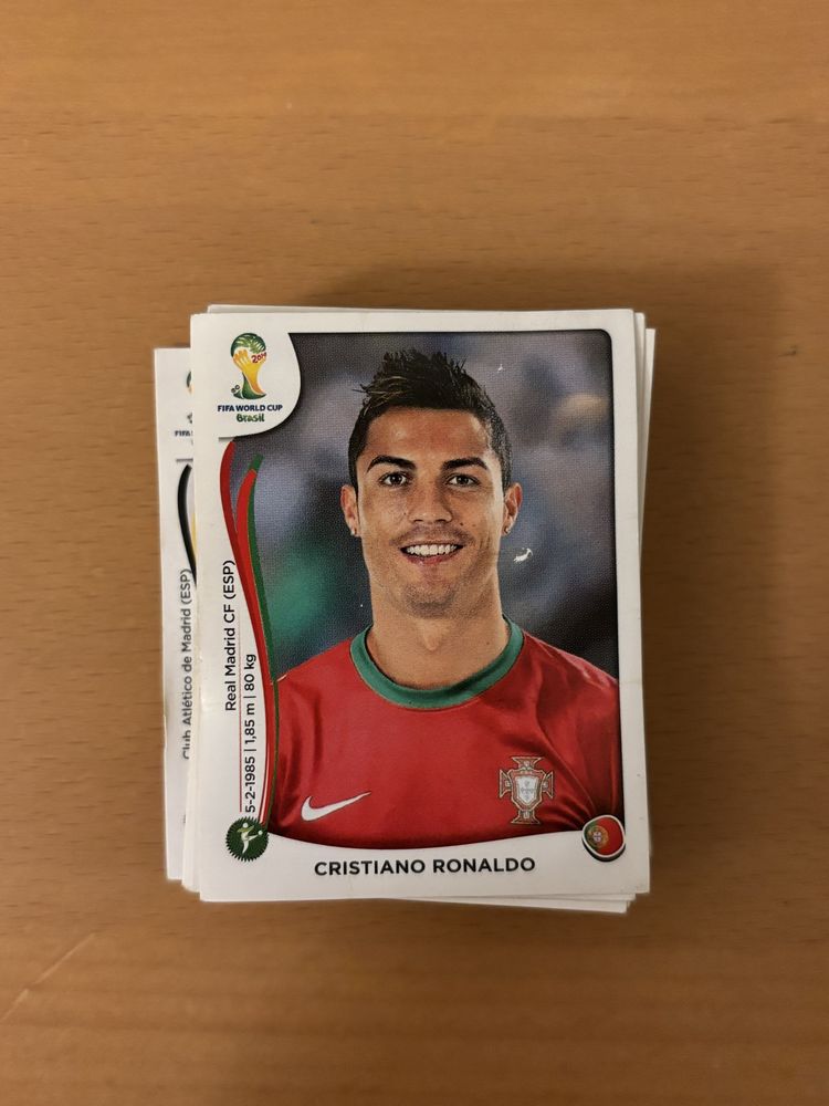 Cromos caderneta coleçao Mundial 2014