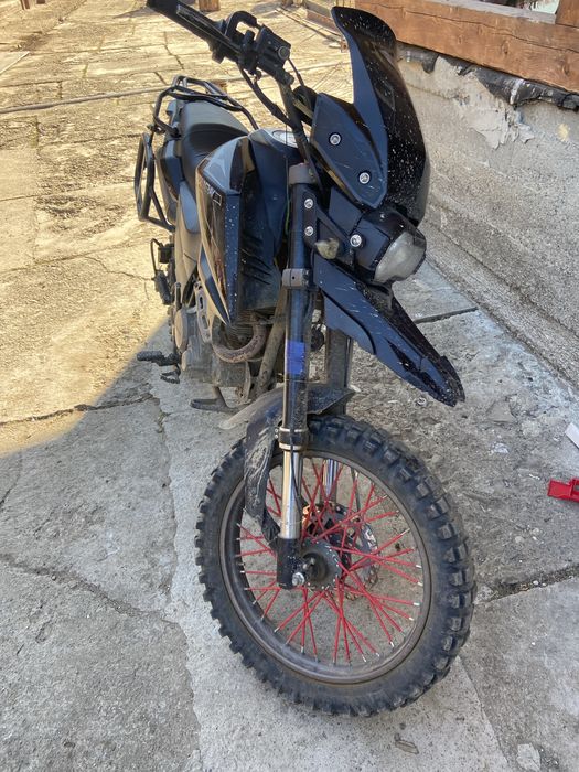 Мотоцикил шенерай 250