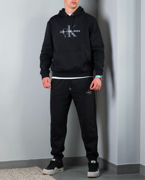 ОРИГІНАЛ! Calvin Klein оригінальний чоловічий костюм