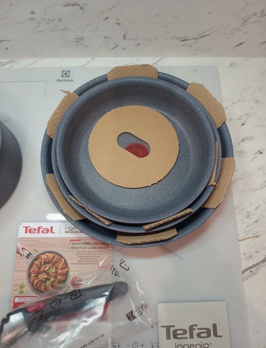 Zestaw 2 garnków i 3 patelni TEFAL Ingenio natural On