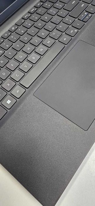 Laptop Dell Vostro 3525 / Ryzen 5/ Ram 16gb / Dysk 256GB Gwarancja