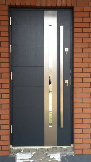 Drzwi zewnętrzne drewniane 8 cm z montazem dzpn23