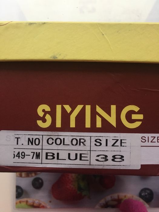 Продам зимові сапоги на каблуку