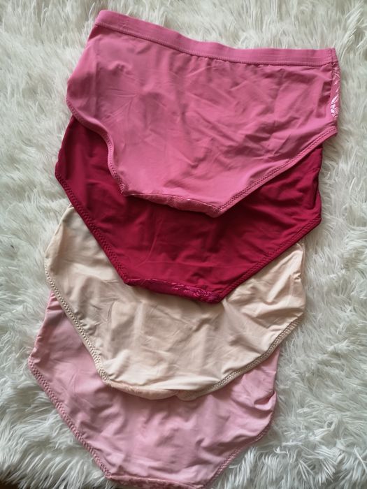 Różowe figi 4 pack Daisy Fuentes