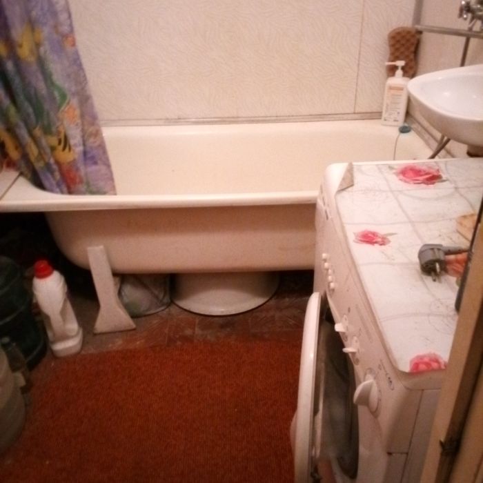 Комната  Грушевского 1 центр