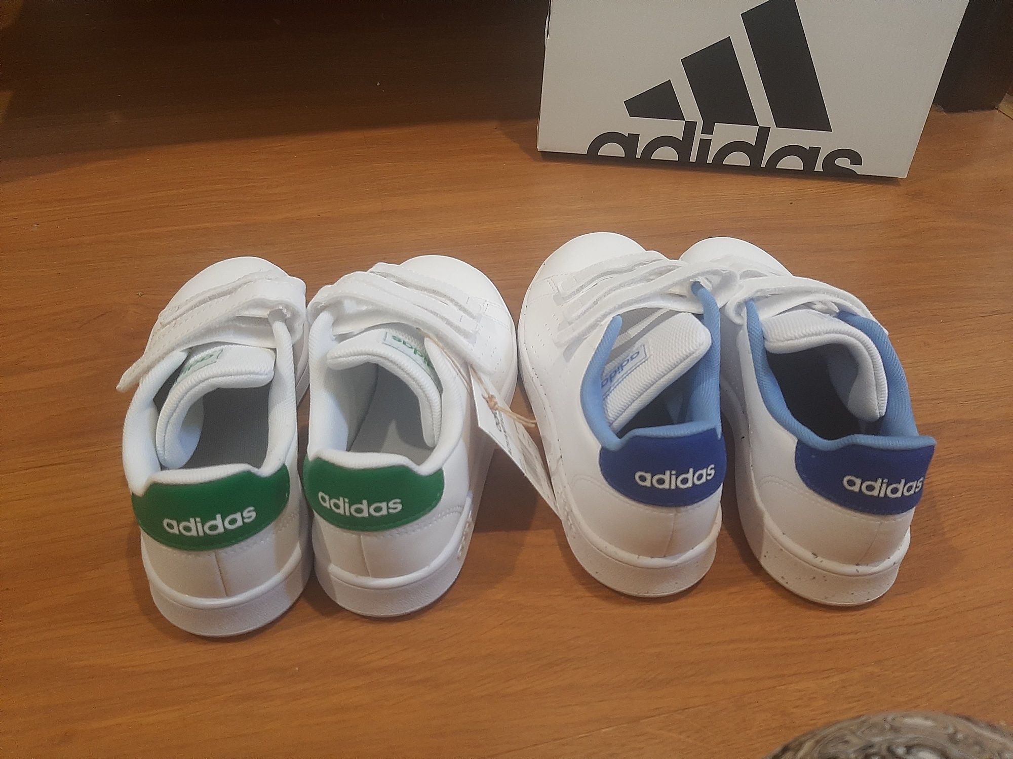 Кроссовки adidas р 32,33,34,35 новые  оригинал