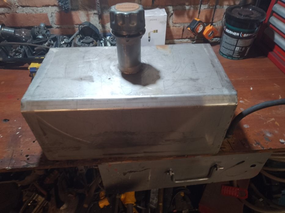 Zbiornik paliwa nierdzewny