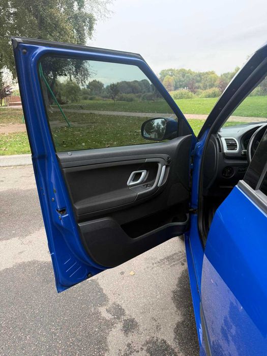 Продам авто Skoda Fabia 2