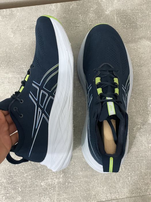 Кросівки Asics Gel-Nimbus 26, 44 розміру