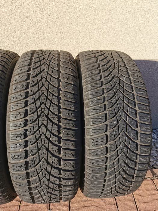 Komplet - Opony Zimowe Dunlop SP Winter Sport 205/55 R16