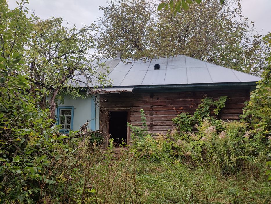 Продам будинок з землею