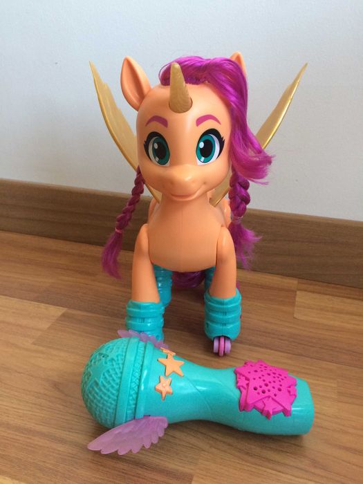 My Little Pony - Sunny canta e patina