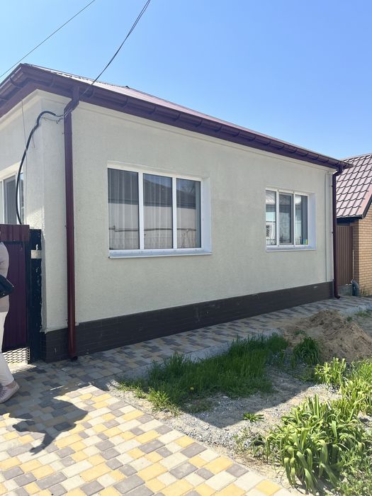 Продается дом на асфальте