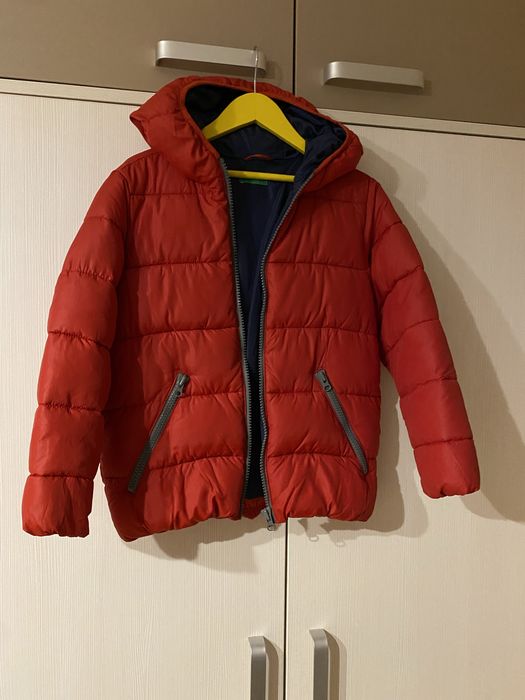 Курточка на мальчика . BENNETTON . р 130