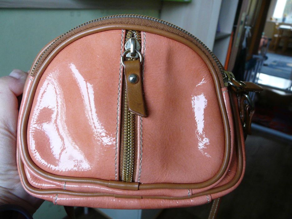 Włoska torebeczka z prawdziwej skóry Valentina mała torebka