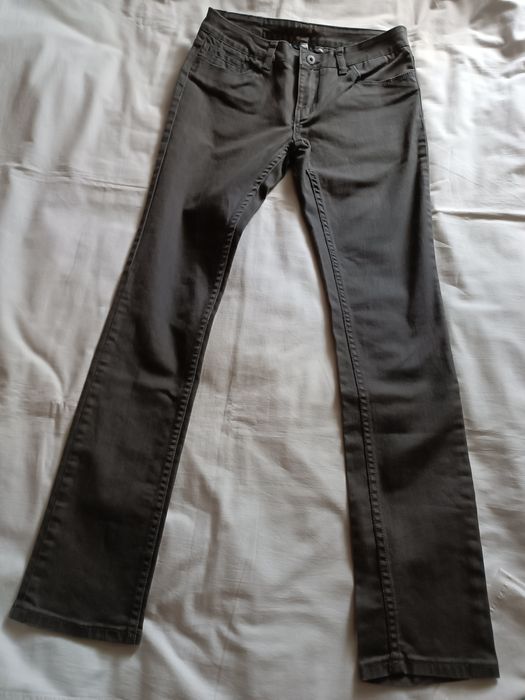 Джинсы женские чёрные,и светлые