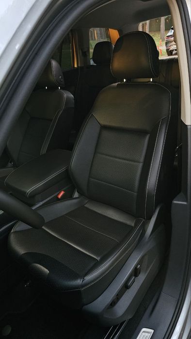 Продам авто VW Atlas 22