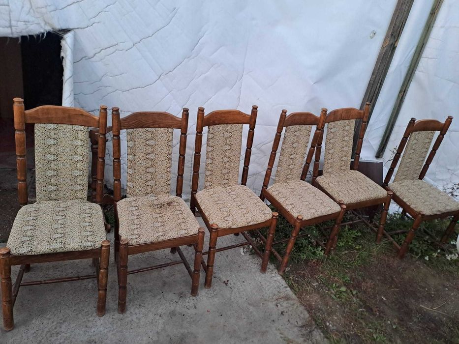 6 krzeseł cena za komplet - możliwy transport