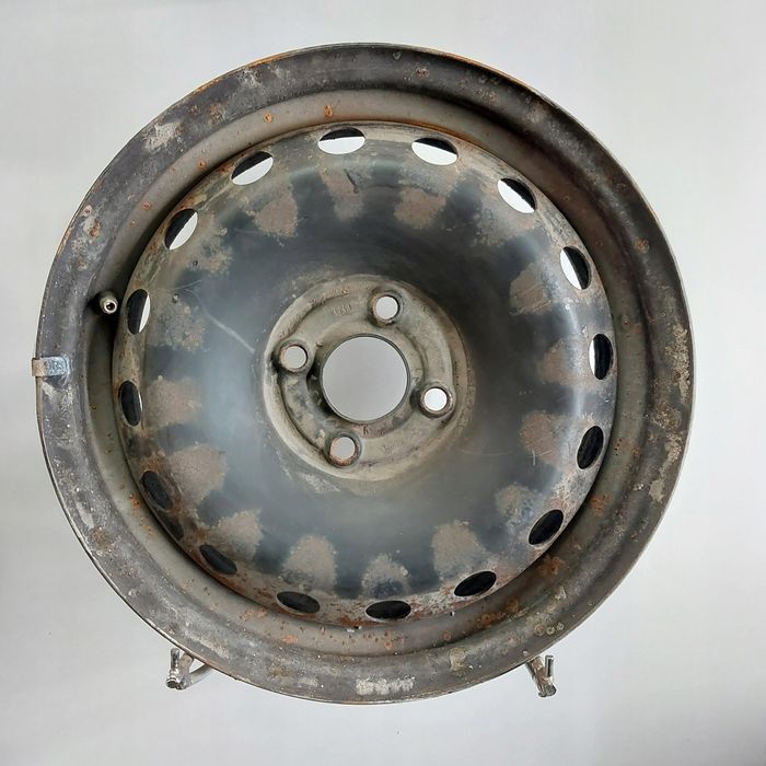 Felgi 15 4x100 Fiat Grande Punto, Opel Corsa D, Meriva (F508839-18)