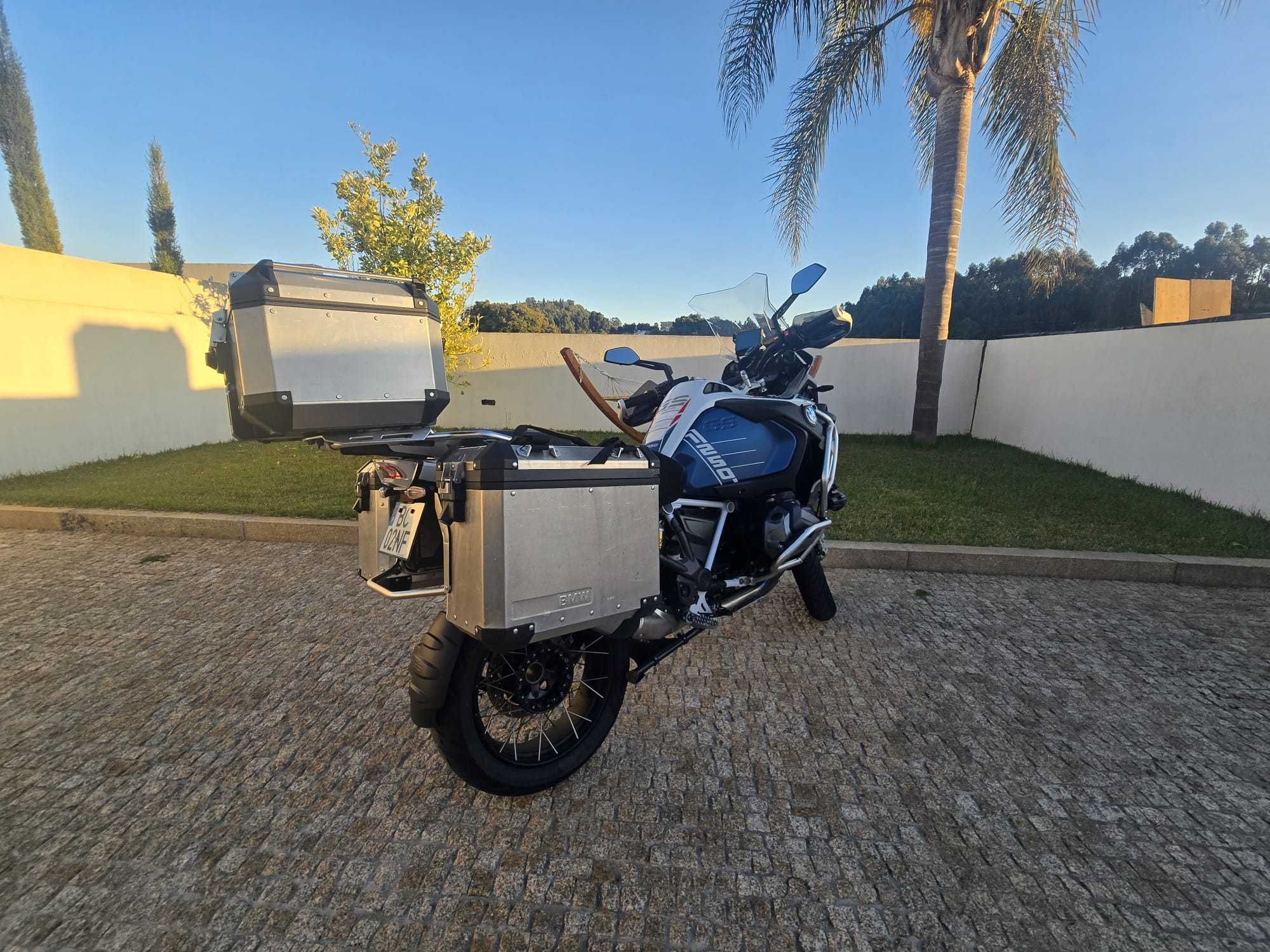 Bmw GSA 1250r Trophy mod 23