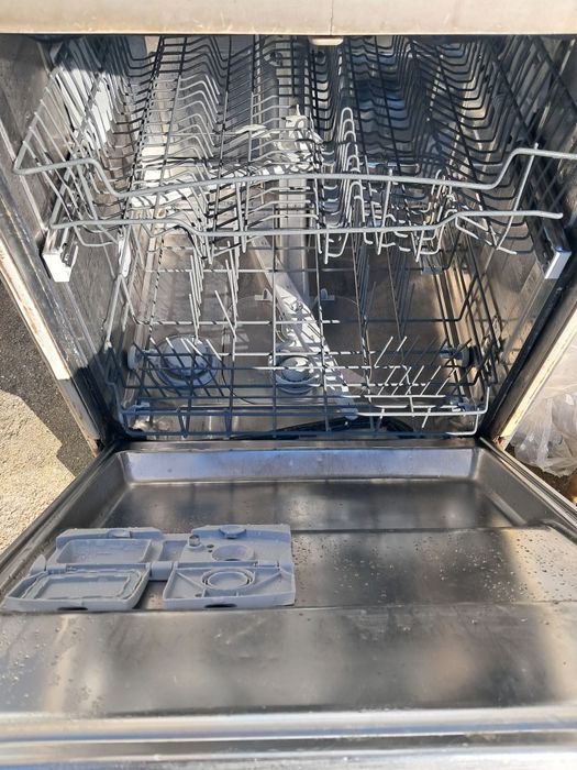 Maquina lavar loicça whirlpool AVARIADA